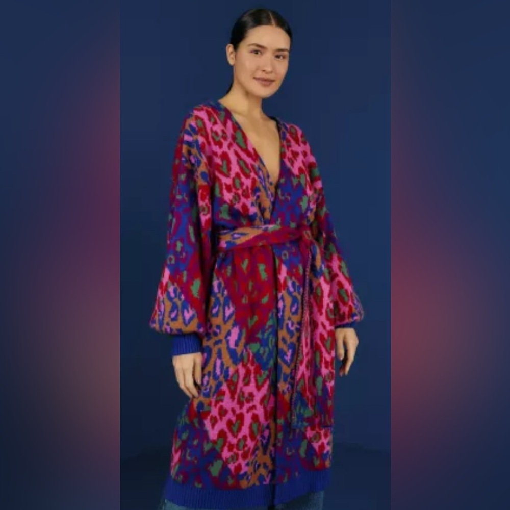 FARM Rio Vibrant Leopard Print Robe - Pink and Blue